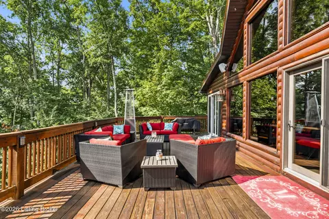 Exterior - 99 Wren Ln, Bee Spring, KY 42207 photo 8 of 14