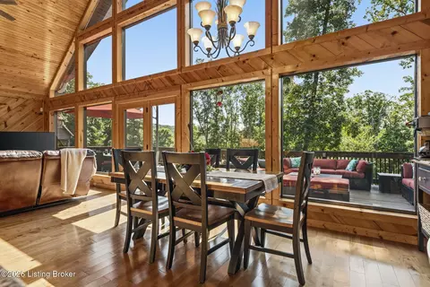 Dining - 99 Wren Ln, Bee Spring, KY 42207 photo 2 of 3