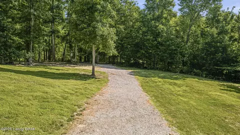 Exterior - 99 Wren Ln, Bee Spring, KY 42207 photo 13 of 14