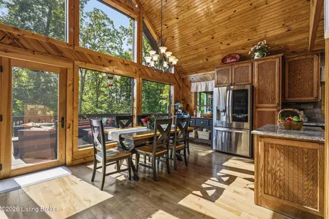 Dining - 99 Wren Ln, Bee Spring, KY 42207 photo 1 of 3