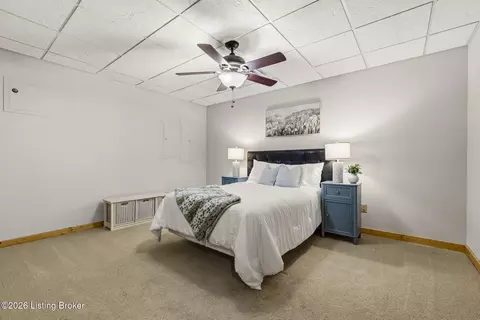 Bedroom - 99 Wren Ln, Bee Spring, KY 42207 photo 4 of 6
