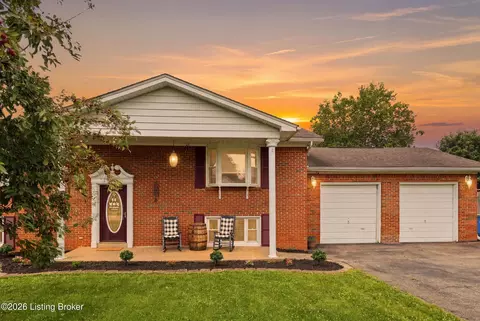 225 Melwood Dr, Shepherdsville, KY 40165