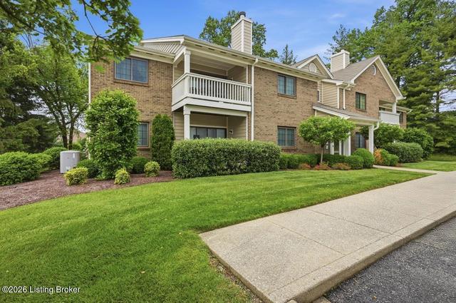 10501 Mcmeekin Ln #208, Louisville, KY 40223