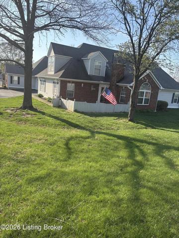 8120 Meadowgreen Pl, Louisville, KY 40299