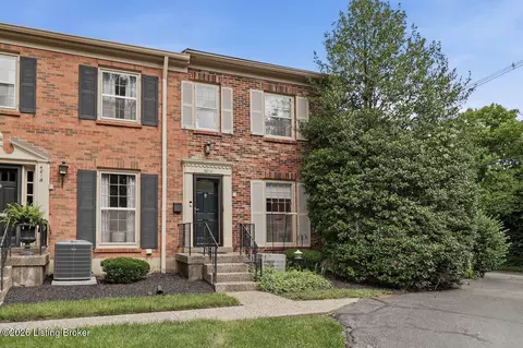 401 Country Ln #A, Louisville, KY 40207
