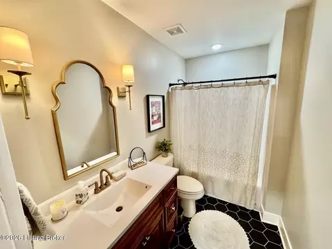 204 E Virginia Ave, Springfield, KY 40069 photo 15
