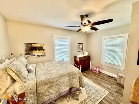204 E Virginia Ave, Springfield, KY 40069 photo 13