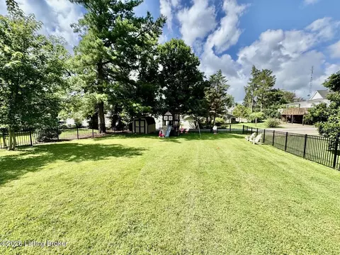 204 E Virginia Ave, Springfield, KY 40069 photo 30