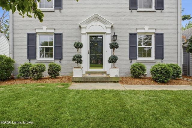 107 Don Allen Rd, Louisville, KY 40207