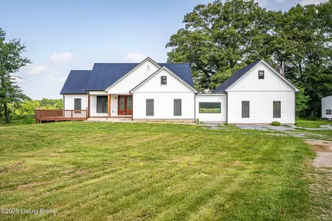 140 Ky-936, Magnolia, KY 42757