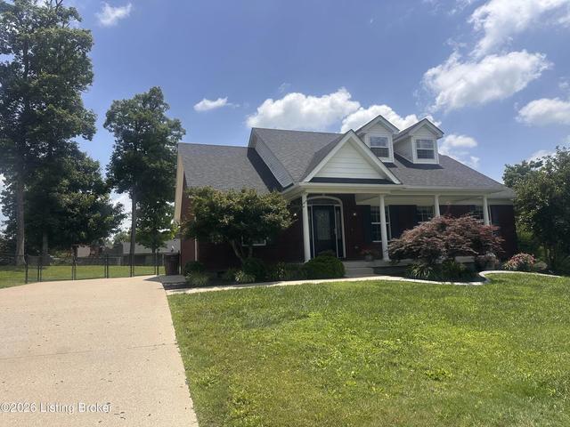 111 Nashville Dr, Coxs Creek, KY 40013