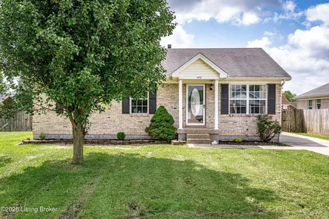 472 Beechcliff Cir, Shepherdsville, KY 40165