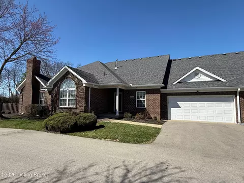 4733 Brownsboro Gardens Dr, Louisville, KY 40241
