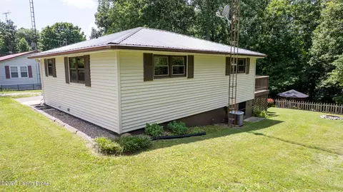 26 Adkins Camp Loop, Hudson, KY 40145 photo 9