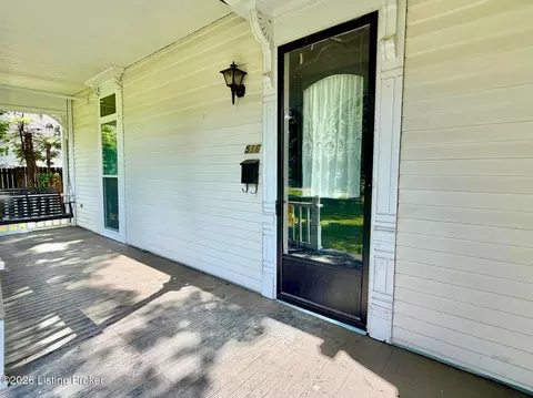 Exterior - 516 N Walnut St, Springfield, KY 40069 photo 3 of 15