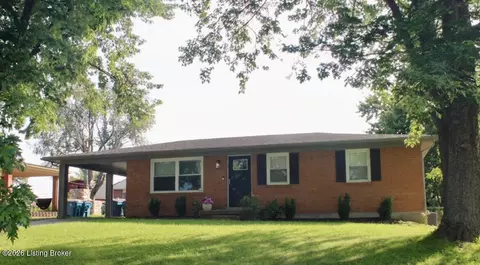 209 Riverview Ln, Shepherdsville, KY 40165