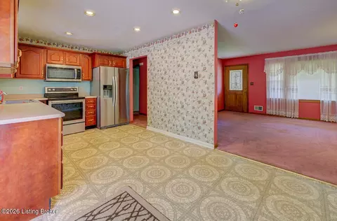 5309 Barnes Dr, Louisville, KY 40219