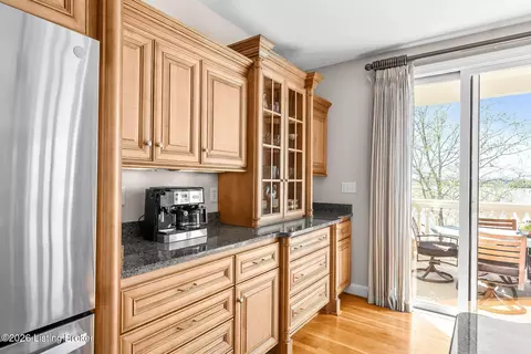 Kitchen - 5305 Juniper Beach Rd, Prospect, KY 40059 photo 6 of 6
