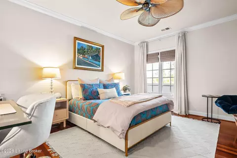 Bedroom - 5305 Juniper Beach Rd, Prospect, KY 40059 photo 7 of 14