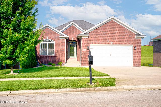 203 Deep Creek Dr, Shepherdsville, KY 40165