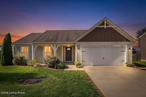 105 Mountain Stone Ct, Shepherdsville, KY 40165