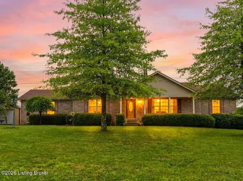 577 Winter Dr, Taylorsville, KY 40071
