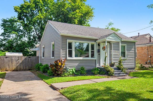 4013 Blanton Ln, Louisville, KY 40216