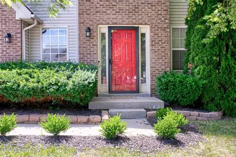 5418 Skeffington Way, Louisville, KY 40241