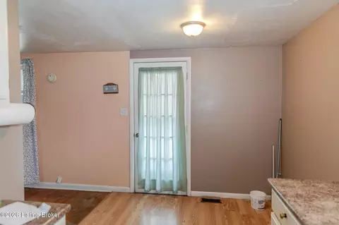 106 W 1st St, Hanover, IN 47243 photo 10