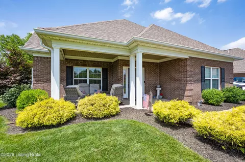 6609 Williamsburg Ct, Crestwood, KY 40014