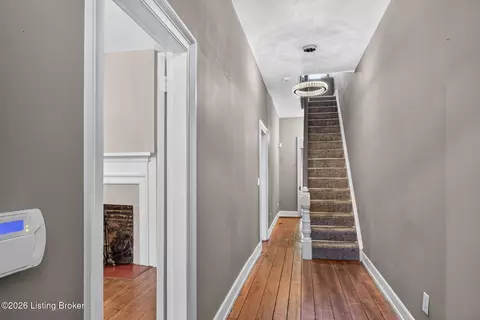 Entry Way - 712 E Main St, Madison, IN 47250 photo 2 of 9