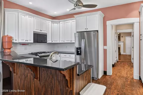 Kitchen - 712 E Main St, Madison, IN 47250 photo 4 of 5