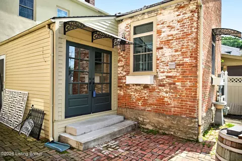 Exterior - 712 E Main St, Madison, IN 47250 photo 11 of 14