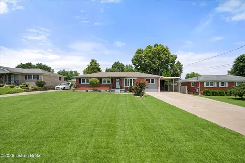 3327 Cardinal Ave, Pioneer Village, KY 40165