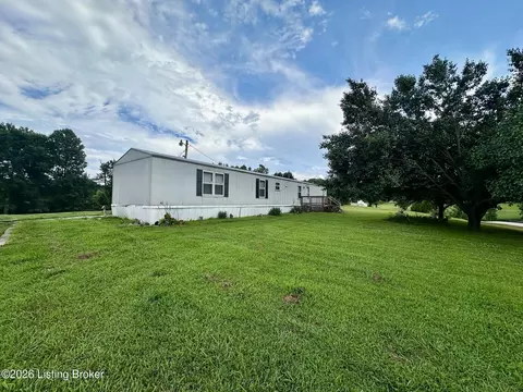 50 Johnnie Pack Rd, Brandenburg, KY 40108