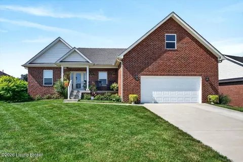 100 Oakleaf Ct, Taylorsville, KY 40071
