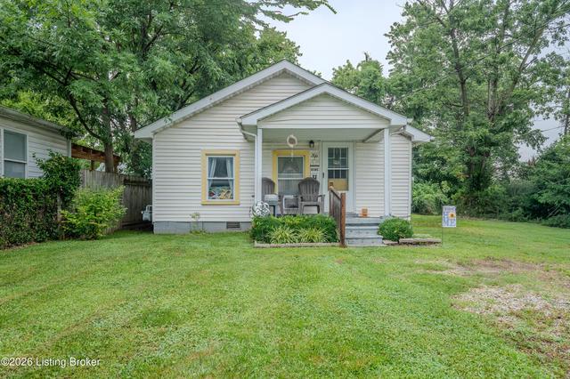 206 Fourth Ave, Shepherdsville, KY 40165