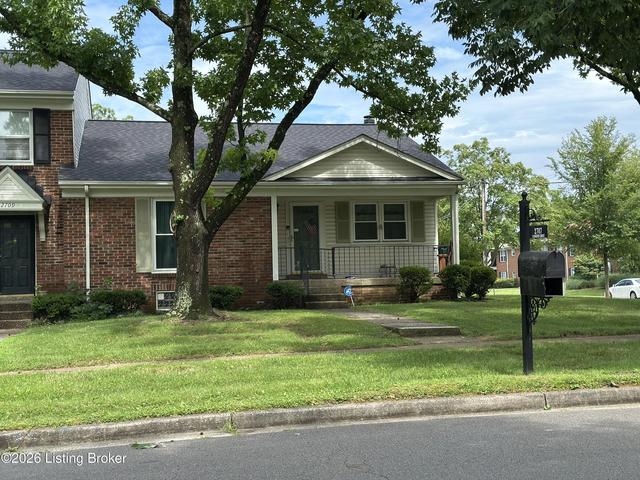 2707 Langdon Dr, Louisville, KY 40241