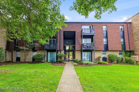 3502 Lodge Ln #333, Louisville, KY 40218