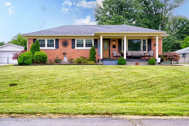 4926 Determine Ln, Louisville, KY 40216
