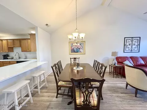 Dining - 288 Cornell Ave, Mount Washington, KY 40047 photo 2 of 2
