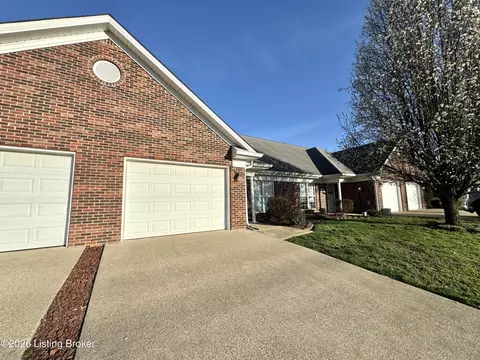 Exterior - 288 Cornell Ave, Mount Washington, KY 40047 photo 2 of 7