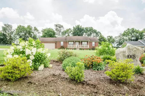 1003 Creek Pointe Dr, Coxs Creek, KY 40013