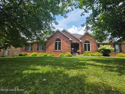 146 Castleton Dr, Bardstown, KY 40004