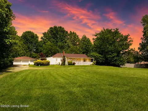 7520 Saint Andrews Church Rd, Louisville, KY 40214