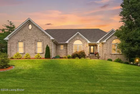 1260 Pebble Dr, Shelbyville, KY 40065