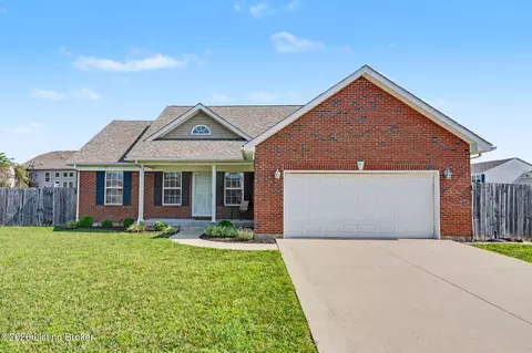 298 Eagle Feather St, Mount Washington, KY 40047