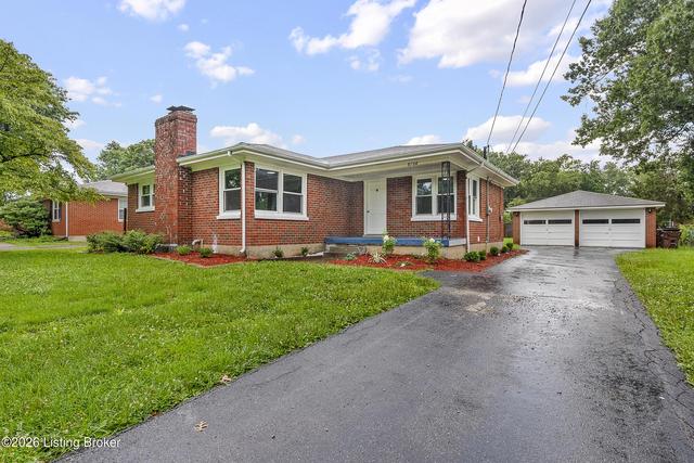 8706 Michael Edward Dr, Louisville, KY 40291