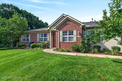 1411 Amberlin Ln, Louisville, KY 40245