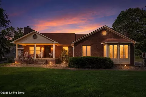 6701 Scenic Trl, Louisville, KY 40272